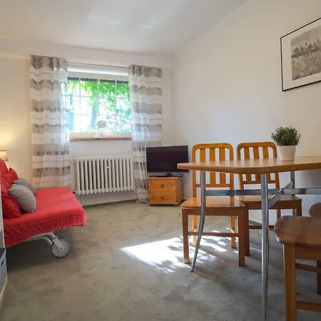 Pod Lipami Apartament Mielno (Koszalin)
