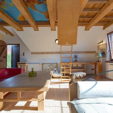 Apartament Pod Lipami Mielno (Koszalin)